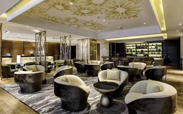 Holiday Inn Baoji Central