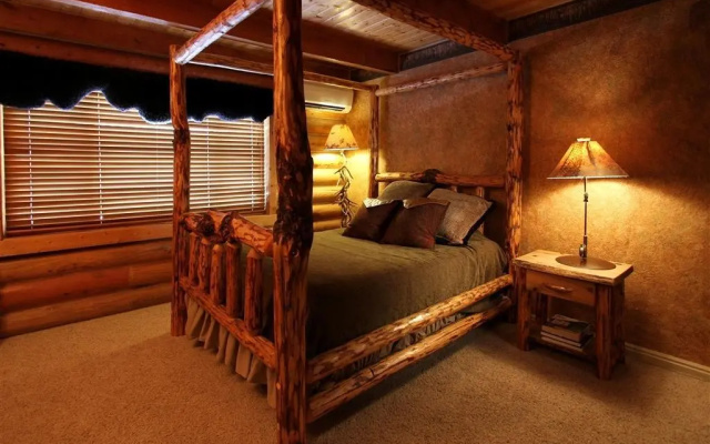 Alaskan Inn