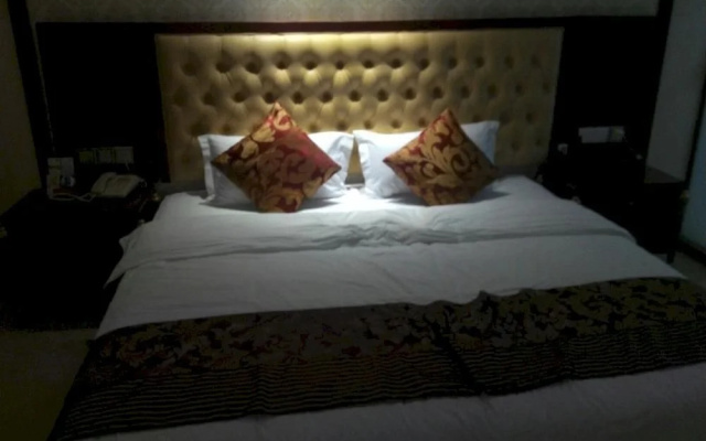 GreenTree Alliance Shenzhen Guangming New Area Tianliao Town Hotel