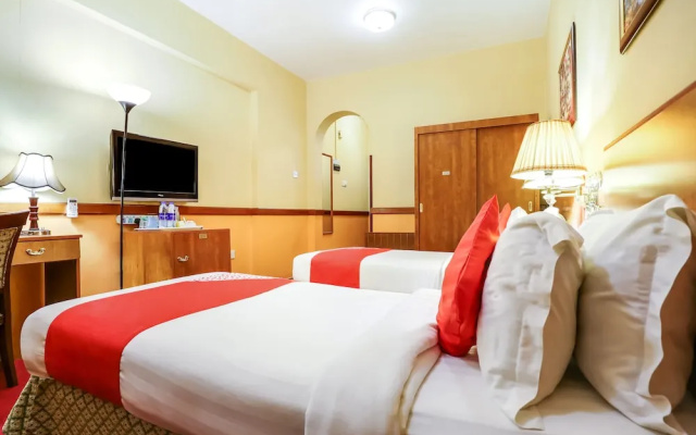 OYO 353 Middle East Hotel