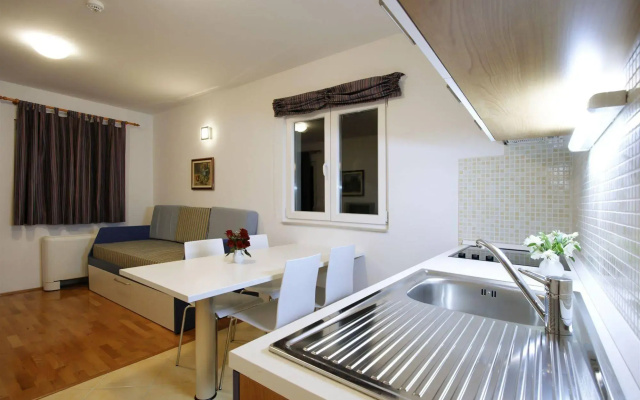 Aparthotel Pharia