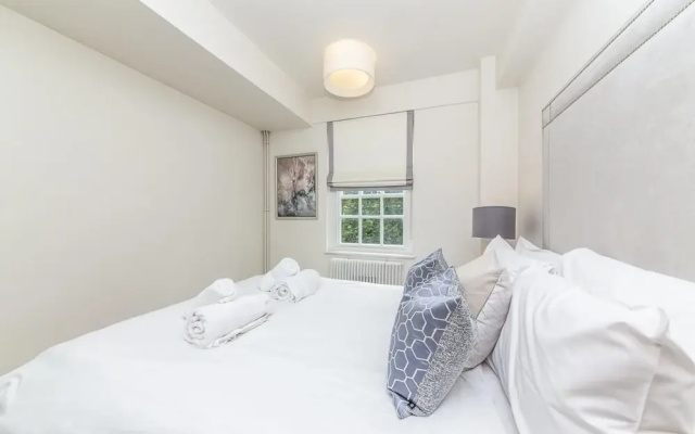 Modern 2 Bedroom Apartment in Chelsea