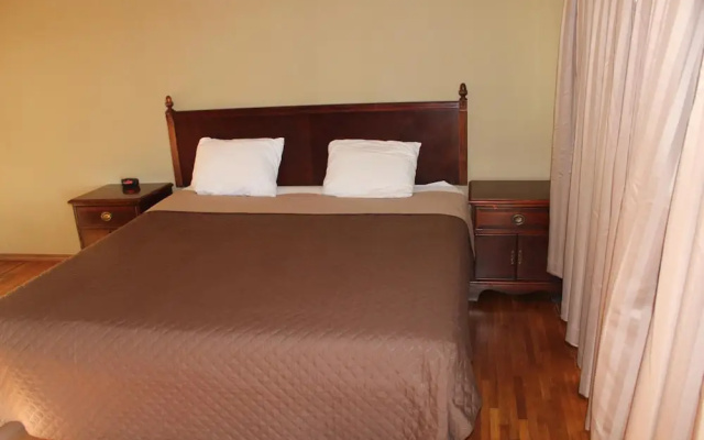 Eastwood Inn Of Wadena