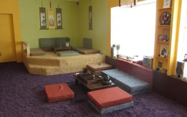 Zolotaya Sfera Guest House