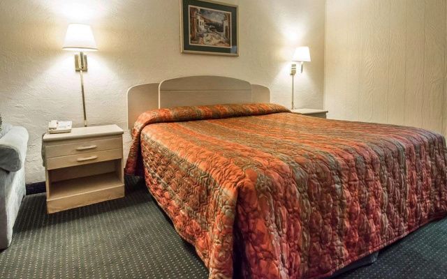 Rodeway Inn Gainesville - University Area