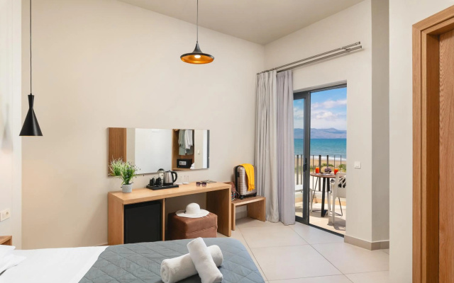 Elia Agia Marina Resort