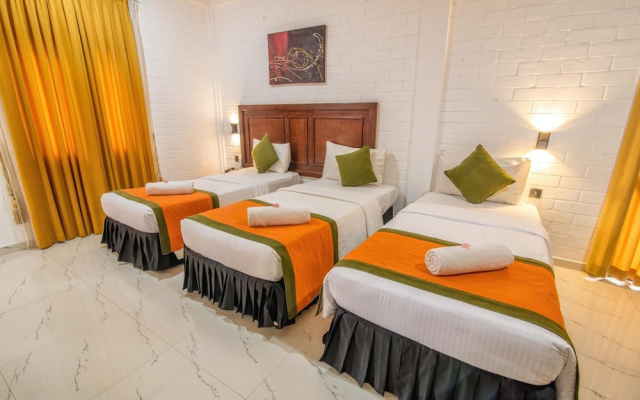 Hotel Mahanuge