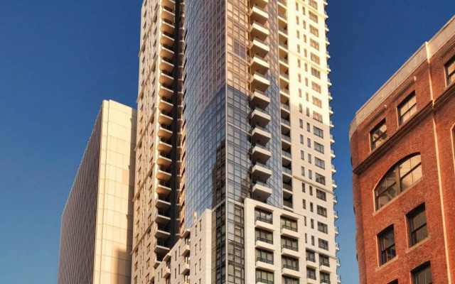 Meriton Suites Pitt Street, Sydney