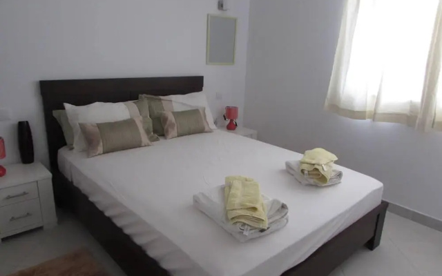 Cosy Open Plan 2-bed Apartment