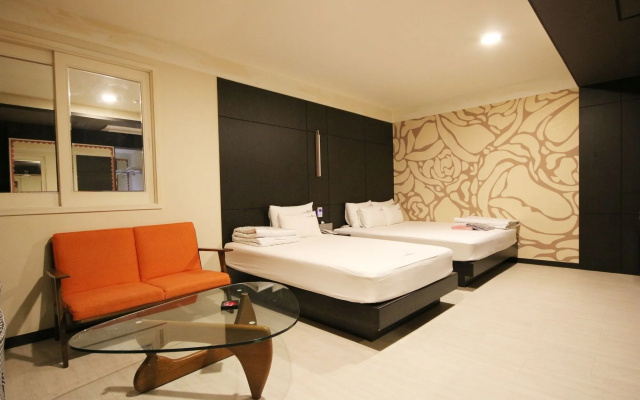 Hotel O'my