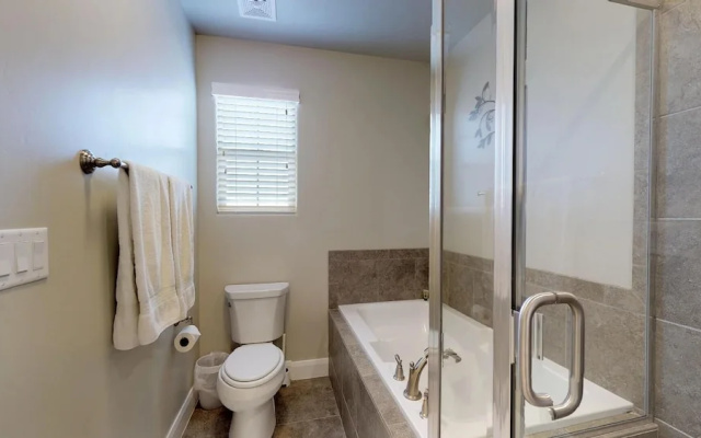 Sweet 3 Bedroom Apts