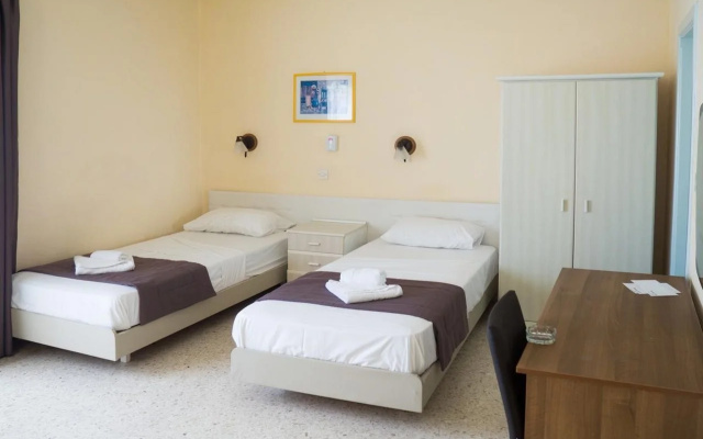 Mavina Hotel