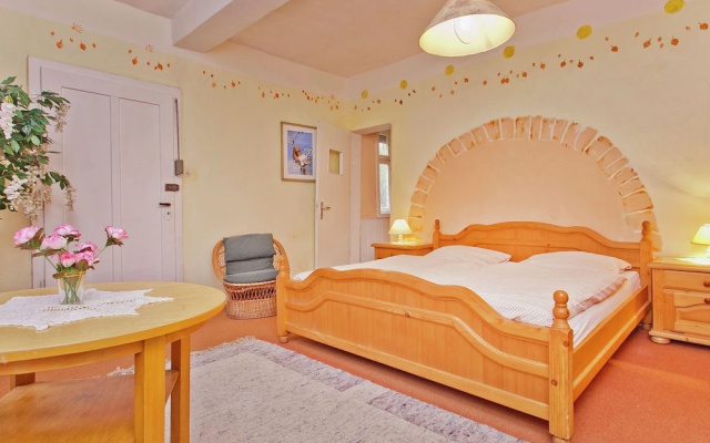 Contemporary Apartment in Bad Arolsen Hesse with private terrace and garden with barbecue