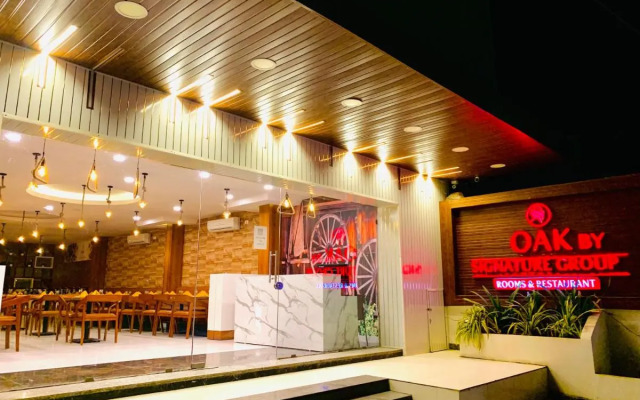 Hotel Oak by signature Airport Zone