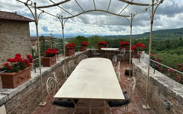 Tuscan Palace - Buratti Apartment