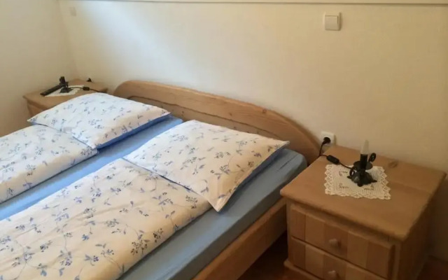 Apartmaji Pod macesnovo streho