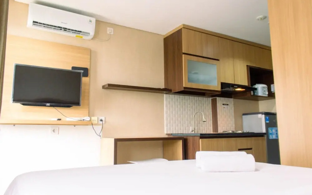 Nice Studio at Bintaro Icon Apartment