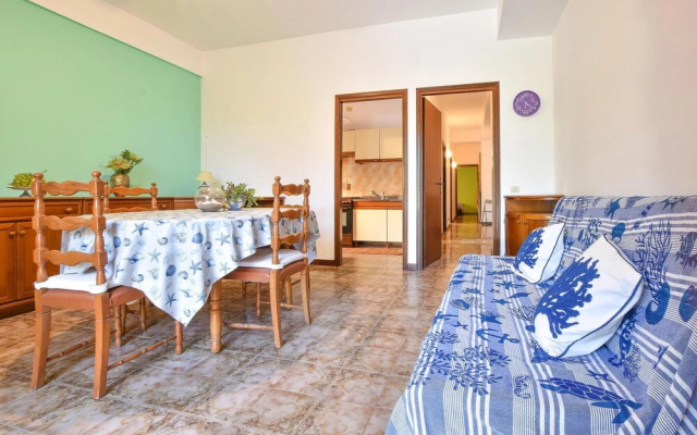 Beautiful Home in Alcamo With Wifi and 3 Bedrooms