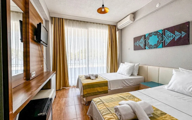 Grand Avşa Otel