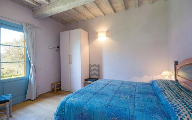 Beautiful Home in Buggiano PT With Wifi and 3 Bedrooms