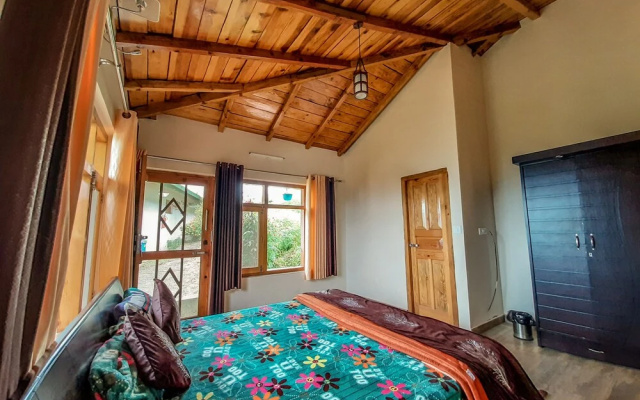 Oak Climbing Resort
