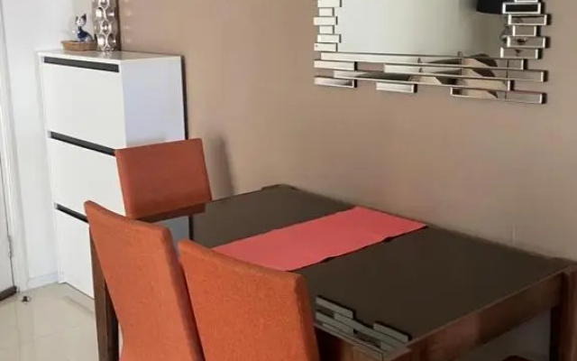 Cosy 2 bedroom condo on Sukhumvit, BTS Phra Khanong