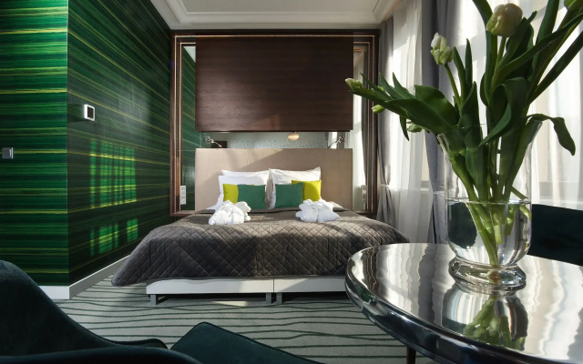 Plaza Boutique Hotel