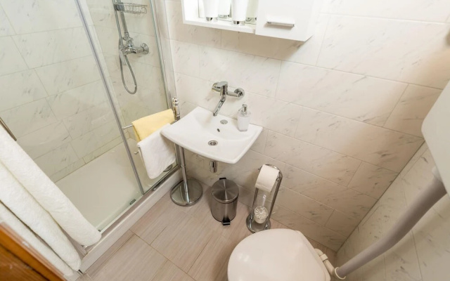Beautiful Home in Senj With Wifi and 1 Bedrooms