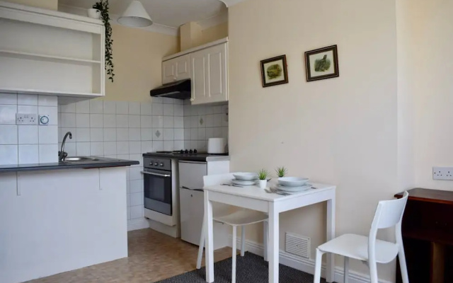 2 Bedroom Flat In Drumcondra