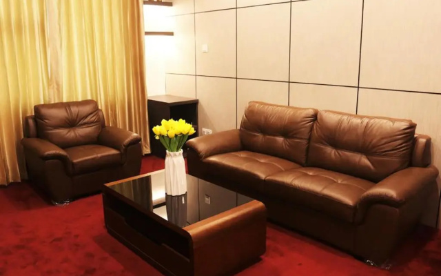 Ritz Grand Hotel Mandalay