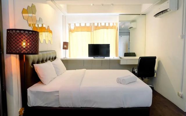 Large and Minimalist Studio at Pakubuwono Terrace Apartment