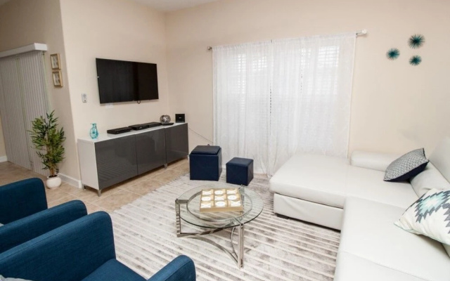 4 bedroom villa for 12 guests