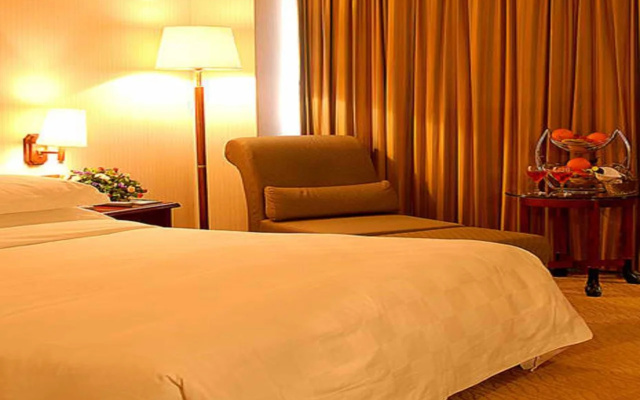 Eeril Hotel (Shenzhen Futian Convention and Exhibition Center Branch) 