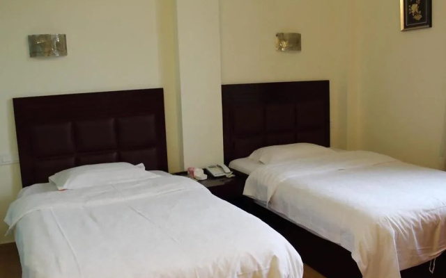 Jiabaihe Commercial Hotel