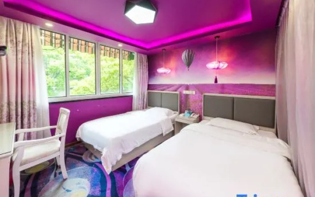 Yuexia Hetang Hotel (North Renmin Road Store, Zhoushan)