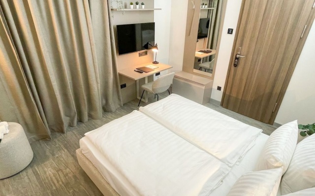 ARUS Hotels
