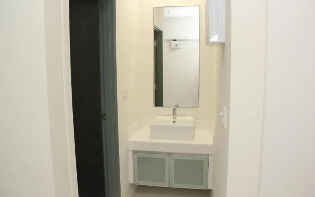Summer Suites Express by Subhome - Hostel