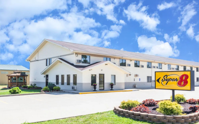 Super 8 Elkhart