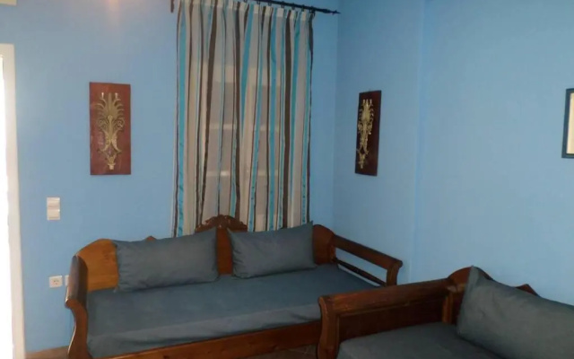 Santorious Family Apartment