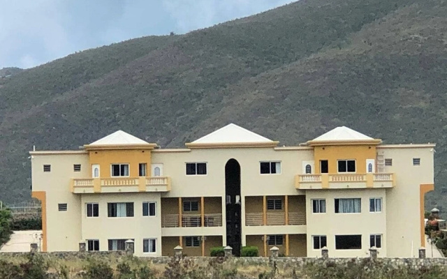 Singh Luxury Apartments With sea View, Apt.1
