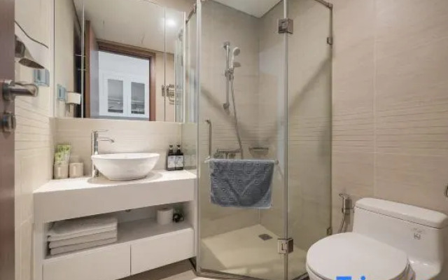 Achilles Residence - Vinhomes Greenbay Apartment Hanoi Relax