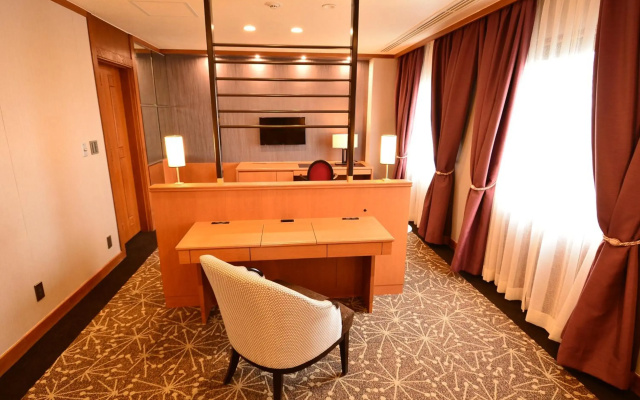 Hotel Sunroute Sano