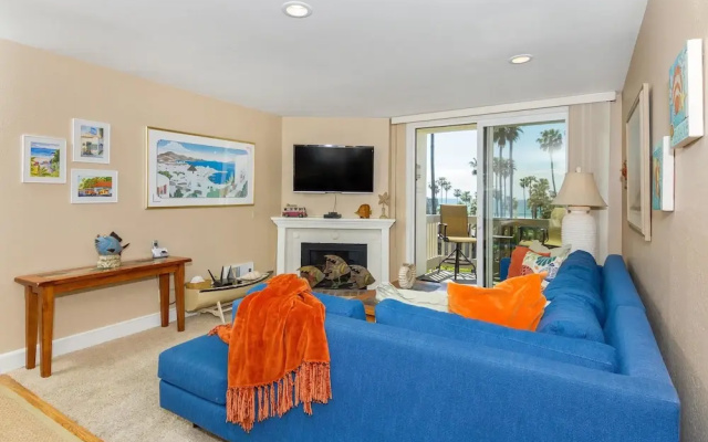 Pacific Palms