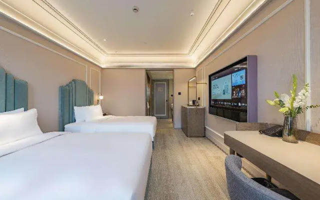 Madison Shanghai International Resort