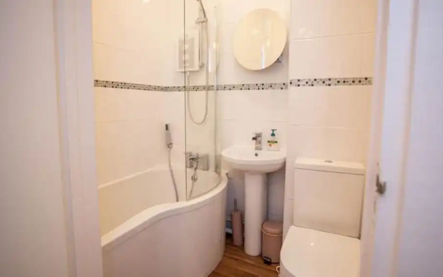 Harbour Court 6