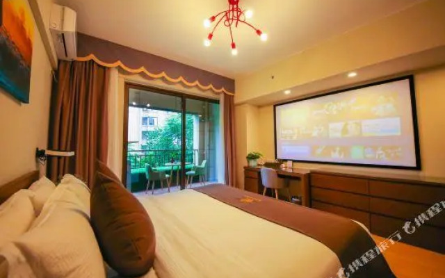 Xingyi Apartment Hotel (Chengdu East Railway Station Greenland 468 Concept)