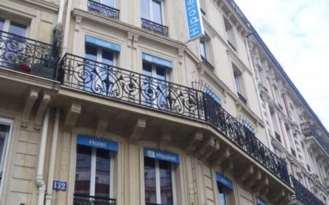 Отель Hipotel Paris Voltaire Bastille вид на фасад