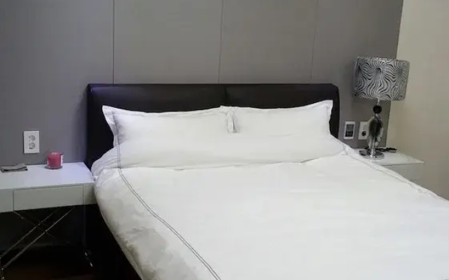 Seopjikoji Ocean Condo