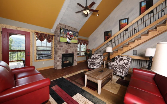 Above It All - Four Bedroom Cabin