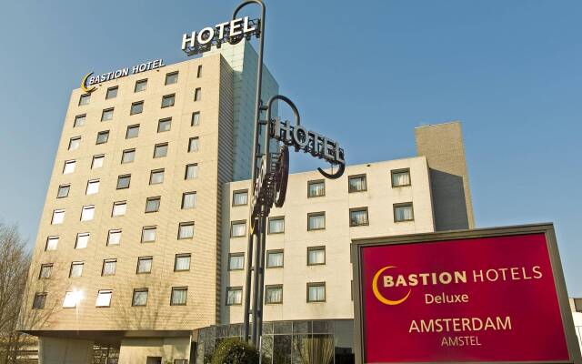 Отель Bastion Hotel Amsterdam Amstel Нидерланды, Амстердам - 3 отзыва об отеле, цены и фото номеров - забронировать отель Bastion Hotel Amsterdam Amstel онлайн вид на фасад